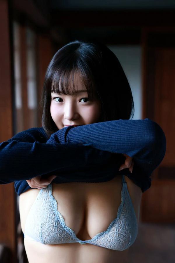 花咲ひより  花咲ひより - 令和最強の巨乳 vol.1 日本清纯美少女户外街拍与私房性感写真第29张图片