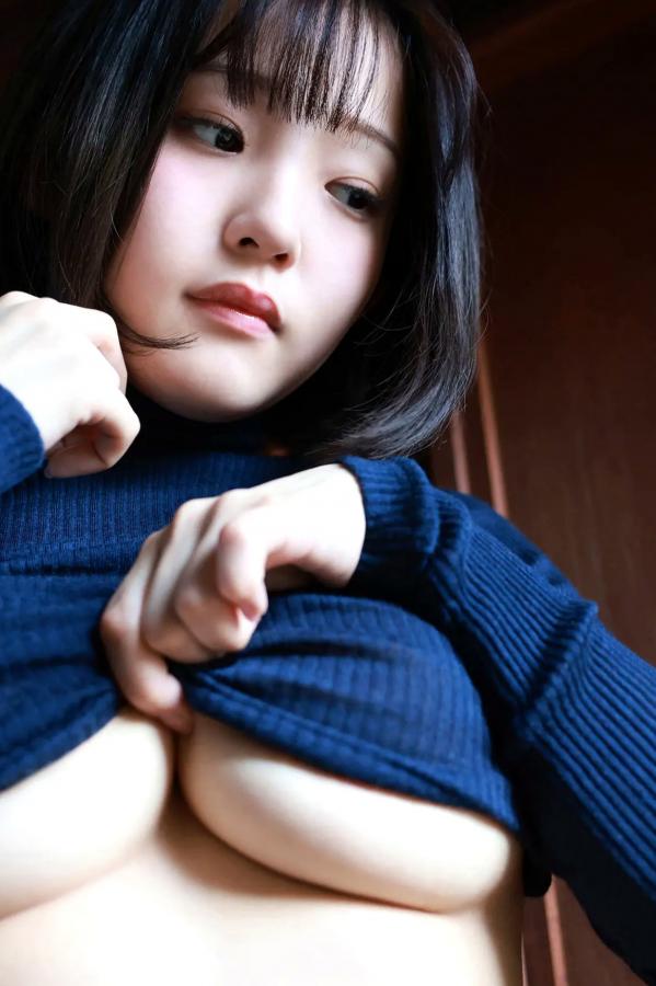 花咲ひより  花咲ひより - 令和最強の巨乳 vol.1 日本清纯美少女户外街拍与私房性感写真第39张图片