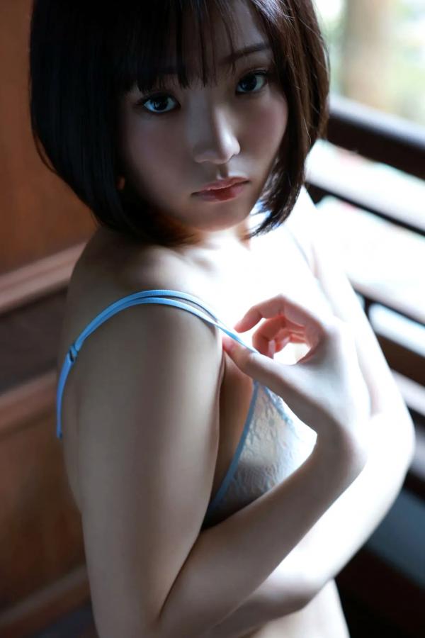 花咲ひより  花咲ひより - 令和最強の巨乳 vol.1 日本清纯美少女户外街拍与私房性感写真第53张图片