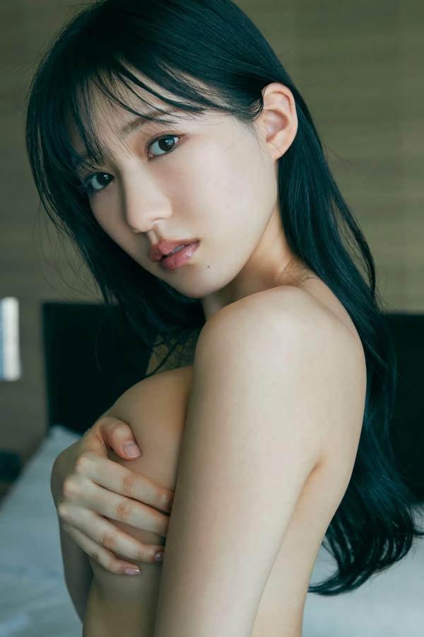 横野すみれ  横野すみれ《続?No One》性感写真：街拍清新与泳池湿身内衣秀第78张图片