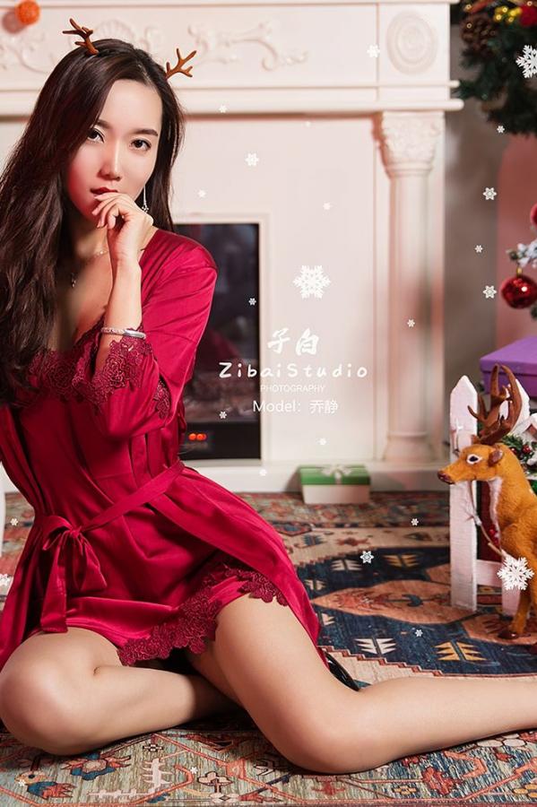 小乔  [TouTiao头条女神]高清写真图 2019-12-25 乔静的圣诞祝福第2张图片