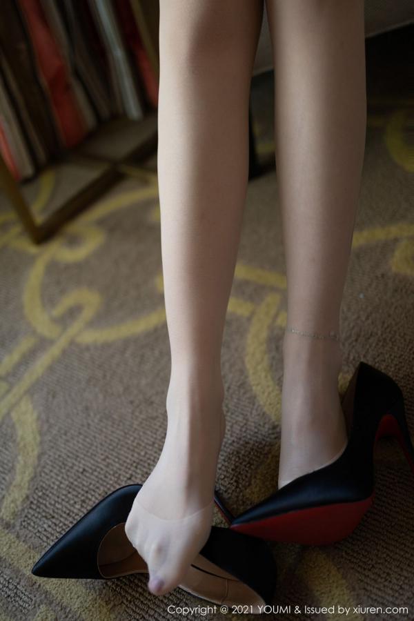 小乔  御姐模特艾静香 灵动丝袜无可比拟第11张图片