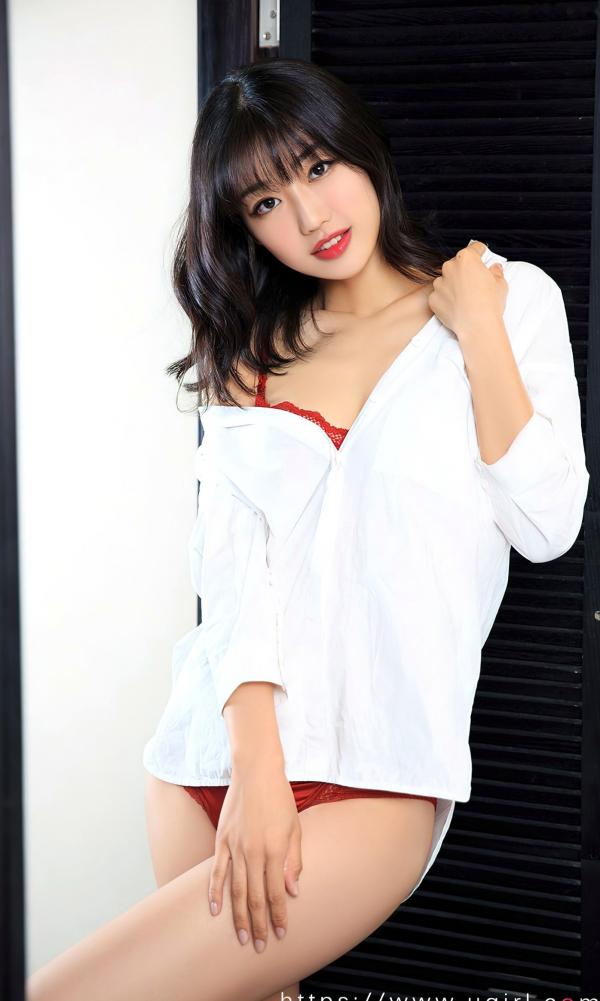 小文   UGirlsApp尤果圈-2840-小文《松弛感》：气质模特居家私房写真，衬衫内衣秀诱惑曲线第5张图片