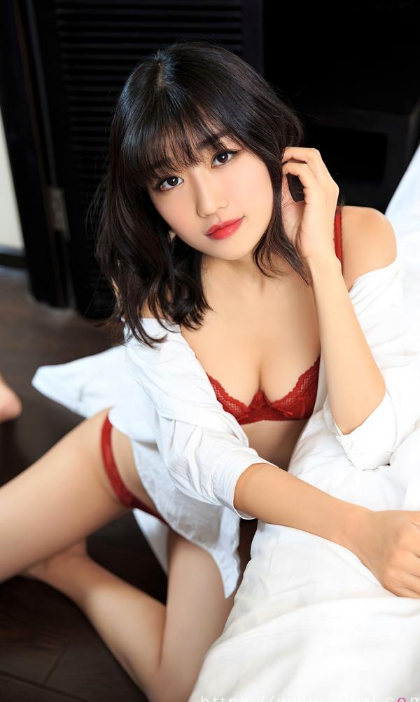 小文   UGirlsApp尤果圈-2840-小文《松弛感》：气质模特居家私房写真，衬衫内衣秀诱惑曲线第11张图片