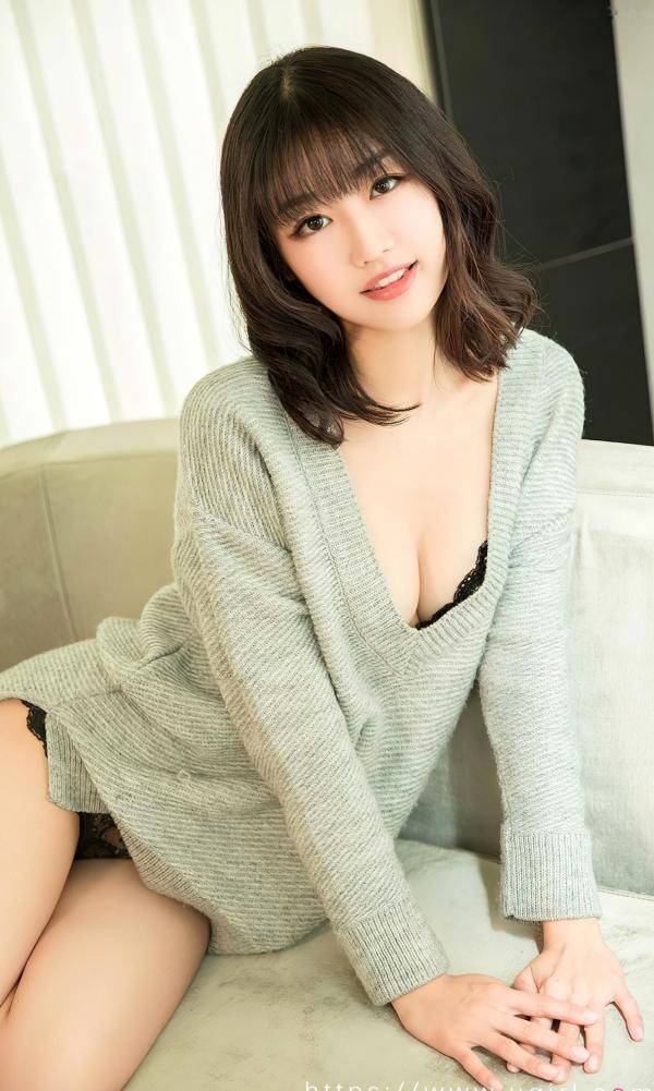 小文   UGirls尤果圈爱尤物-2741-小文《365天的陪伴》：慵懒针织衫私房秀，居家风蕾丝诱惑，展现绝美身材与纯欲气质第26张图片