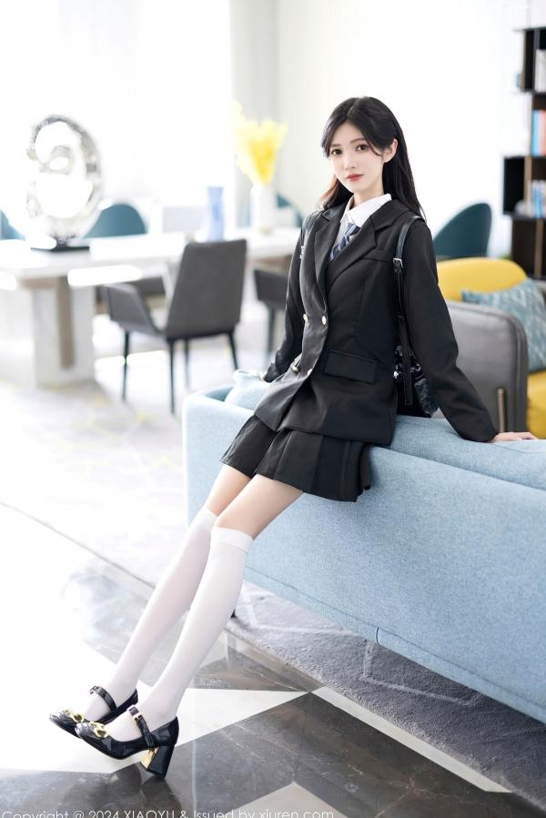 程程程   语画界-程程程：日系JK校服制服诱惑，白衬衫配黑短裙私房写真系列 - 1204期第1张图片