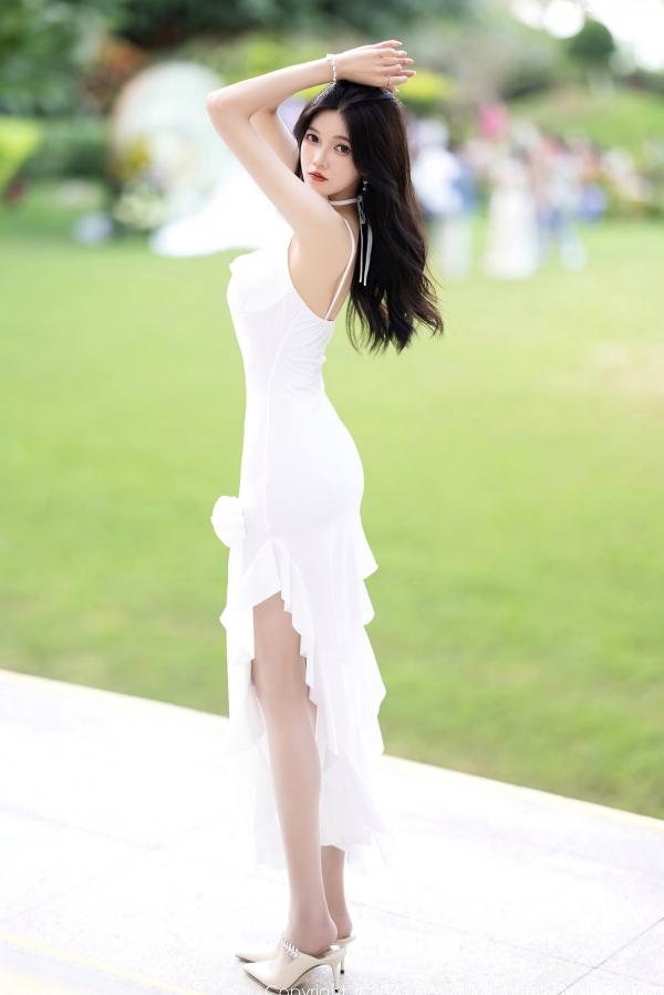 程程程   XiaoYu语画界-1171-程程程：黑色透视纱衣与黑丝诱惑，演绎极致成熟妩媚，居家私房摄影写真风格第7张图片