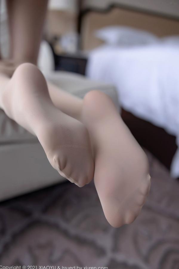 程程程   XiaoYu语画界-620-程程程-白色蕾丝镂空魅力私房-超薄丝袜长腿极致诱惑写真第49张图片