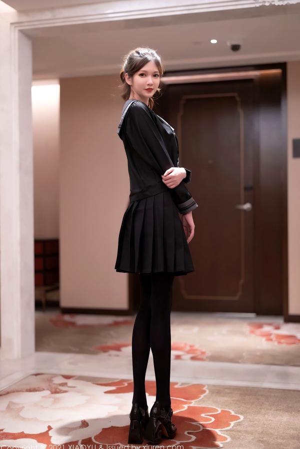 程程程   XiaoYu语画界-591-程程程-私房室内学院制服诱惑与黑丝内衣大尺度写真第2张图片