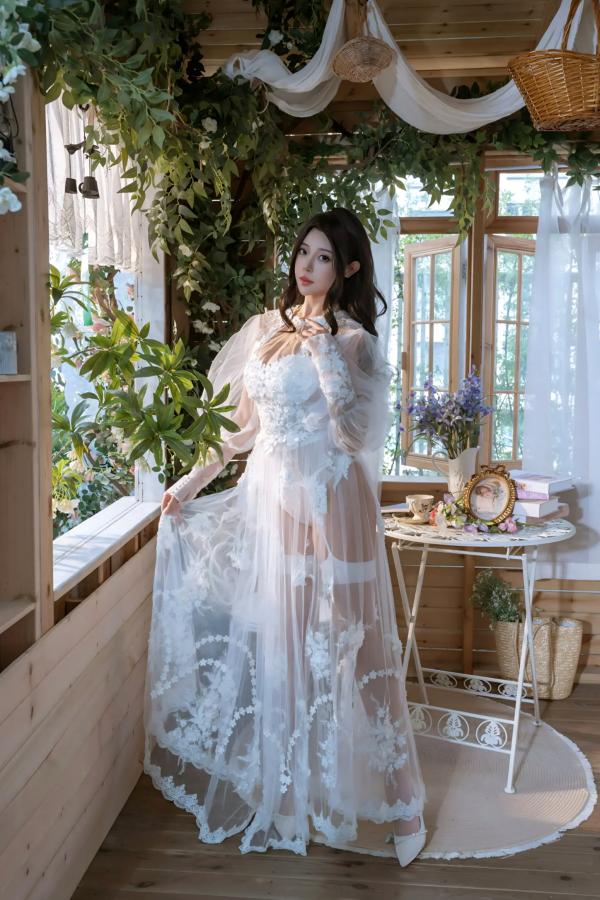 奈汐酱nice 奈汐酱  奈汐酱nice绝美下午茶写真，白纱蕾丝私房诱惑，花海光影与绝妙曲线的视觉盛宴第3张图片