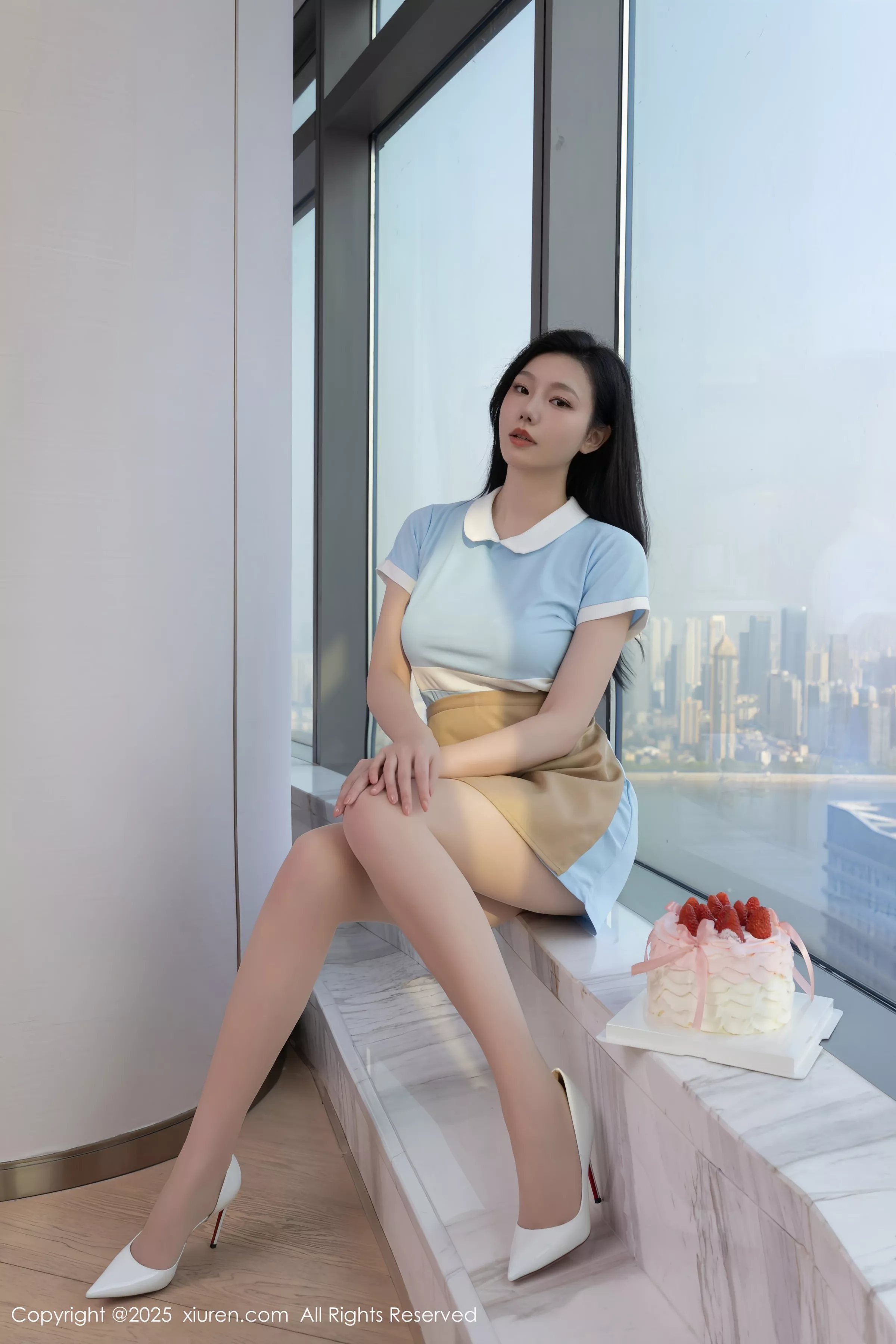 安然Maleah  [XiuRen]高清写真图 2025.04.28 No.10214 安然anran 诱人肉丝第16张图片