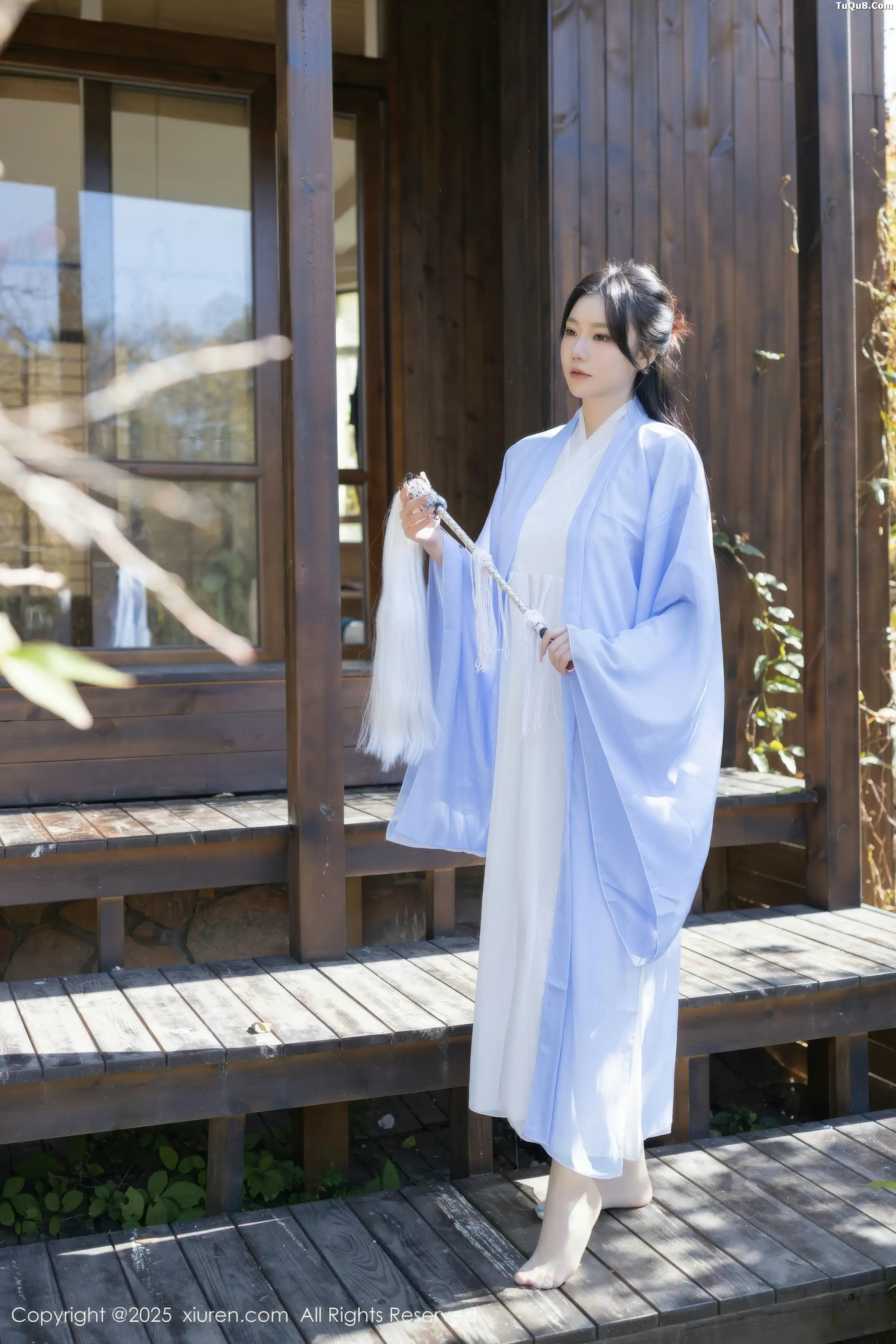 安然Maleah  [XiuRen]高清写真图 2025.12.30 No.11178 安然anran 道姑装扮第2张图片