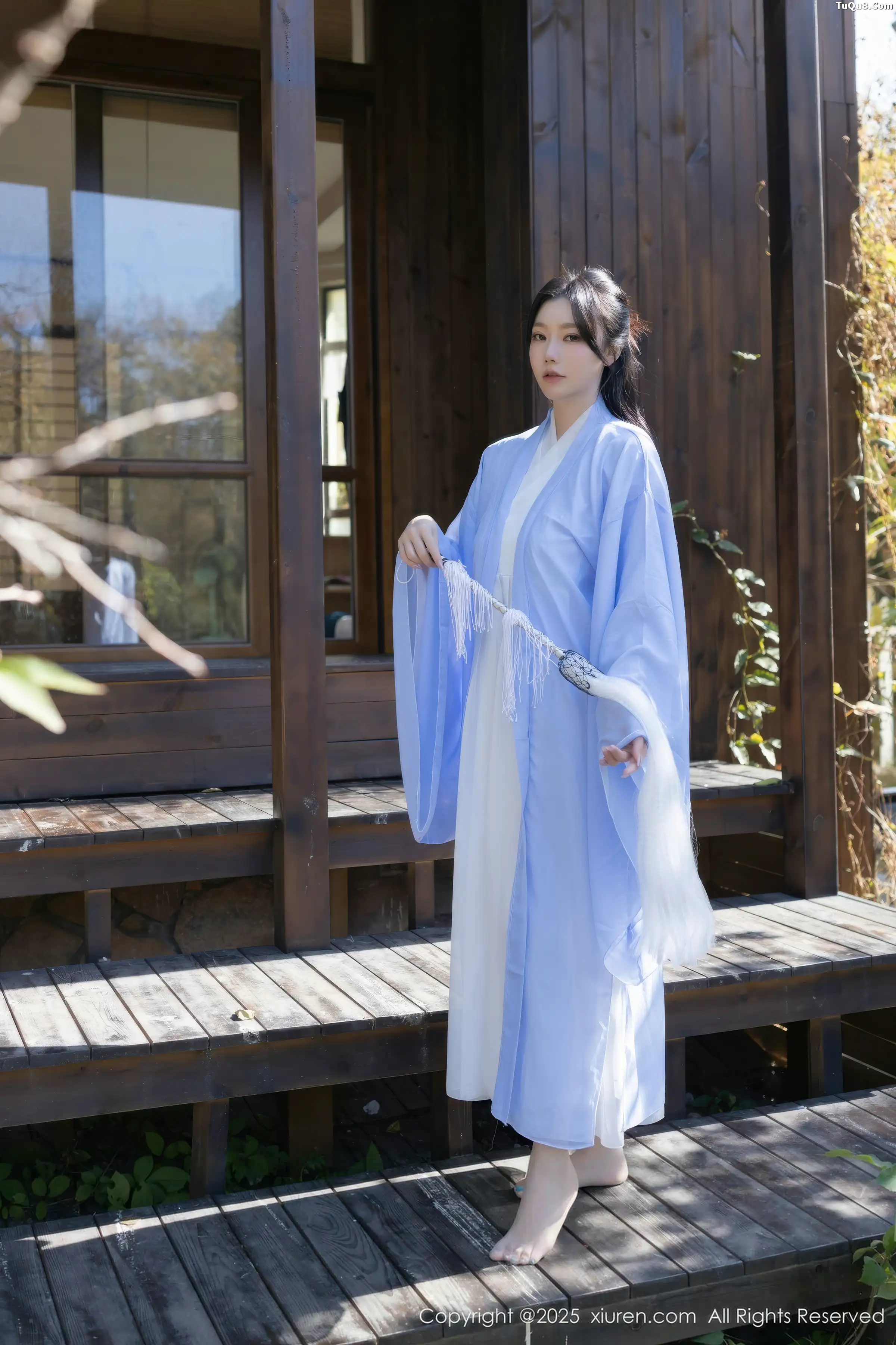 安然Maleah  [XiuRen]高清写真图 2025.12.30 No.11178 安然anran 道姑装扮第4张图片