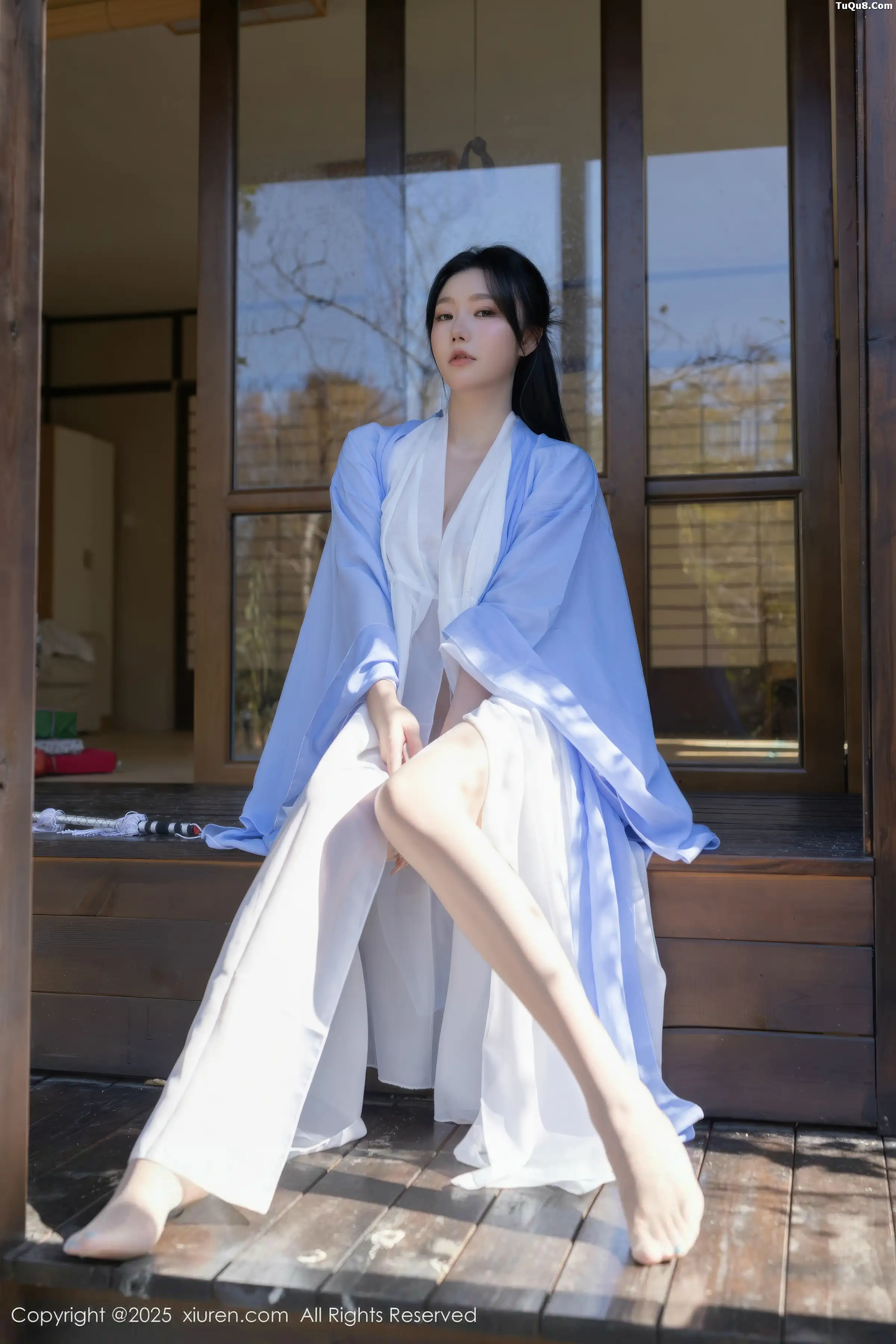 安然Maleah  [XiuRen]高清写真图 2025.12.30 No.11178 安然anran 道姑装扮第9张图片