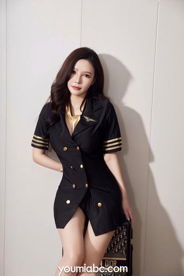 李多多   YouMi尤蜜-2021.11.02-李多多-《在我心上迫降》空姐制服诱惑，极品气质女神职业装私房高清大片第5张图片