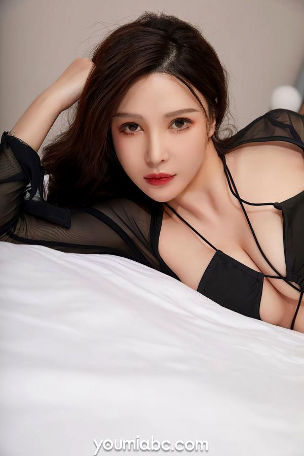 李多多   YouMi尤蜜-2021.09.18-李多多《非黑即裸》性感卧室私房照，黑色镂空连体衣尽显诱惑身材，大尺度撩人美图欣赏第15张图片
