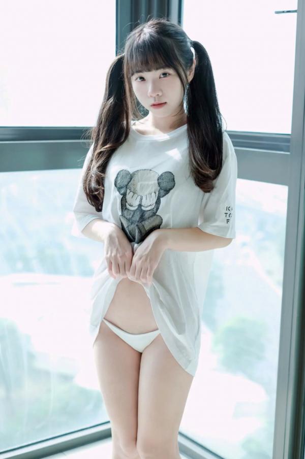 可可   可可小白兔 - 捕獲一隻沒穿褲褲の小白兔第21张图片