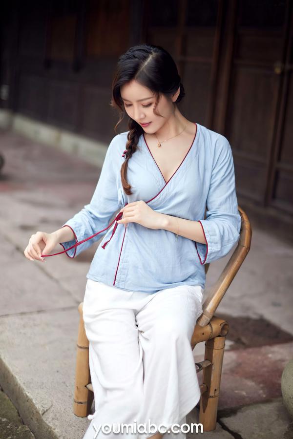黄金宝儿   YouMi尤蜜-2021.09.29-黄金宝儿-《闺房小娘》极品私房写真，展现古典与性感的极致诱惑第11张图片