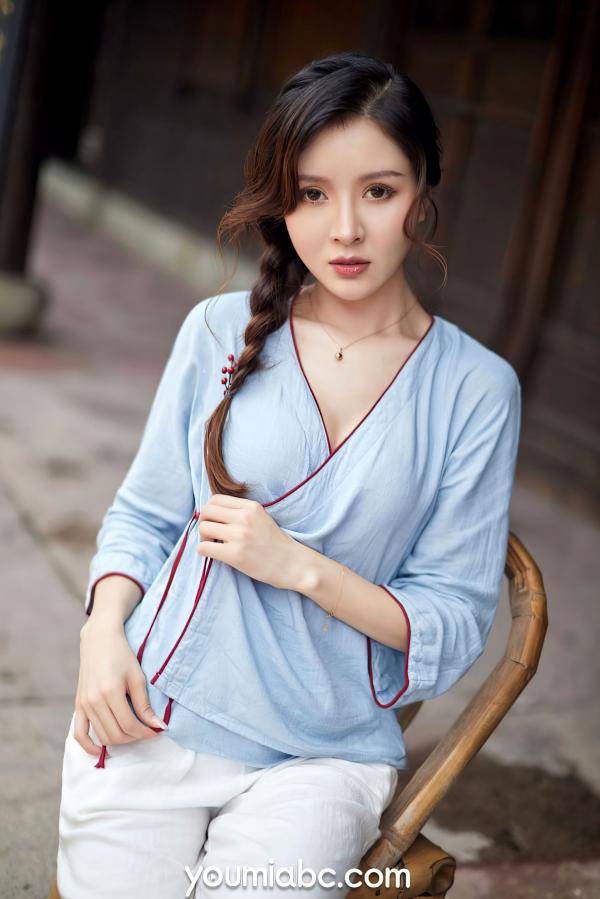 黄金宝儿   YouMi尤蜜-2021.09.29-黄金宝儿-《闺房小娘》极品私房写真，展现古典与性感的极致诱惑第13张图片