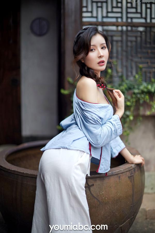 黄金宝儿   YouMi尤蜜-2021.09.29-黄金宝儿-《闺房小娘》极品私房写真，展现古典与性感的极致诱惑第15张图片