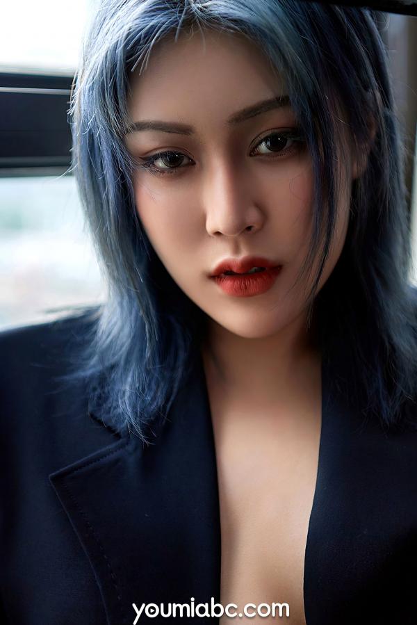 孙Amber   YouMi尤蜜-2020.08.13-孙Amber-《缠绵挚爱》私房照，英伦制服诱惑，纹身美腿极致视觉盛宴第7张图片