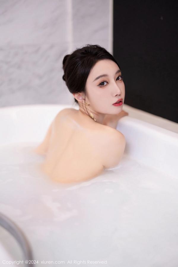 玥儿玥  [XiuRen]高清写真图 2024.04.30 No.8480 玥儿玥 旗袍美腿第49张图片