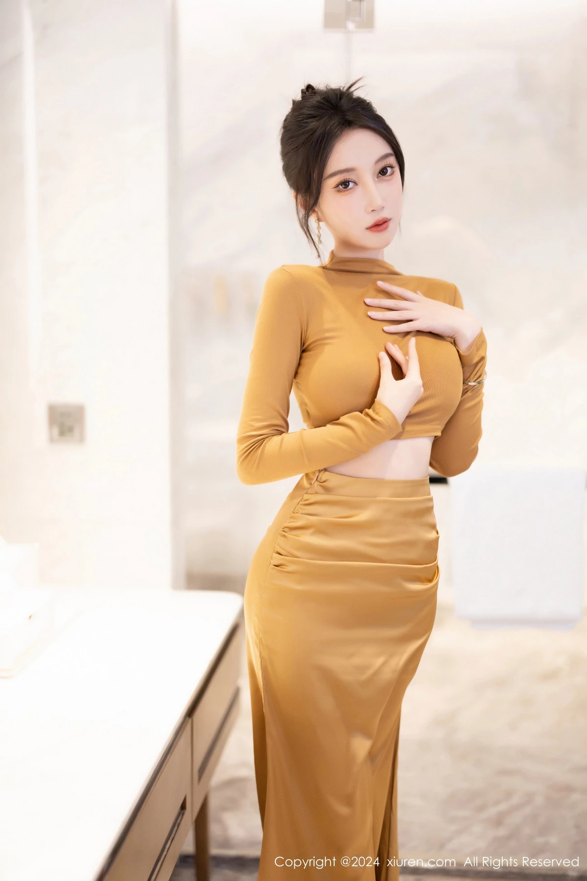 玥儿玥  [XiuRen]高清写真图 2024.05.21 No.8574 玥儿玥 丝袜美腿第8张图片