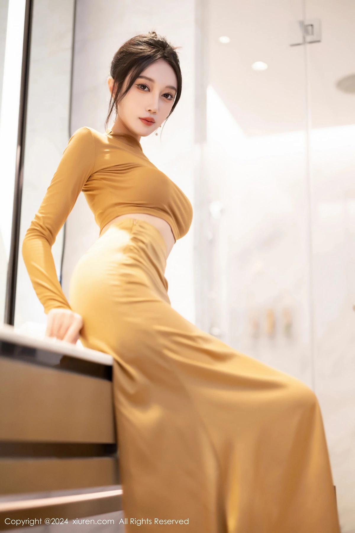 玥儿玥  [XiuRen]高清写真图 2024.05.21 No.8574 玥儿玥 丝袜美腿第9张图片