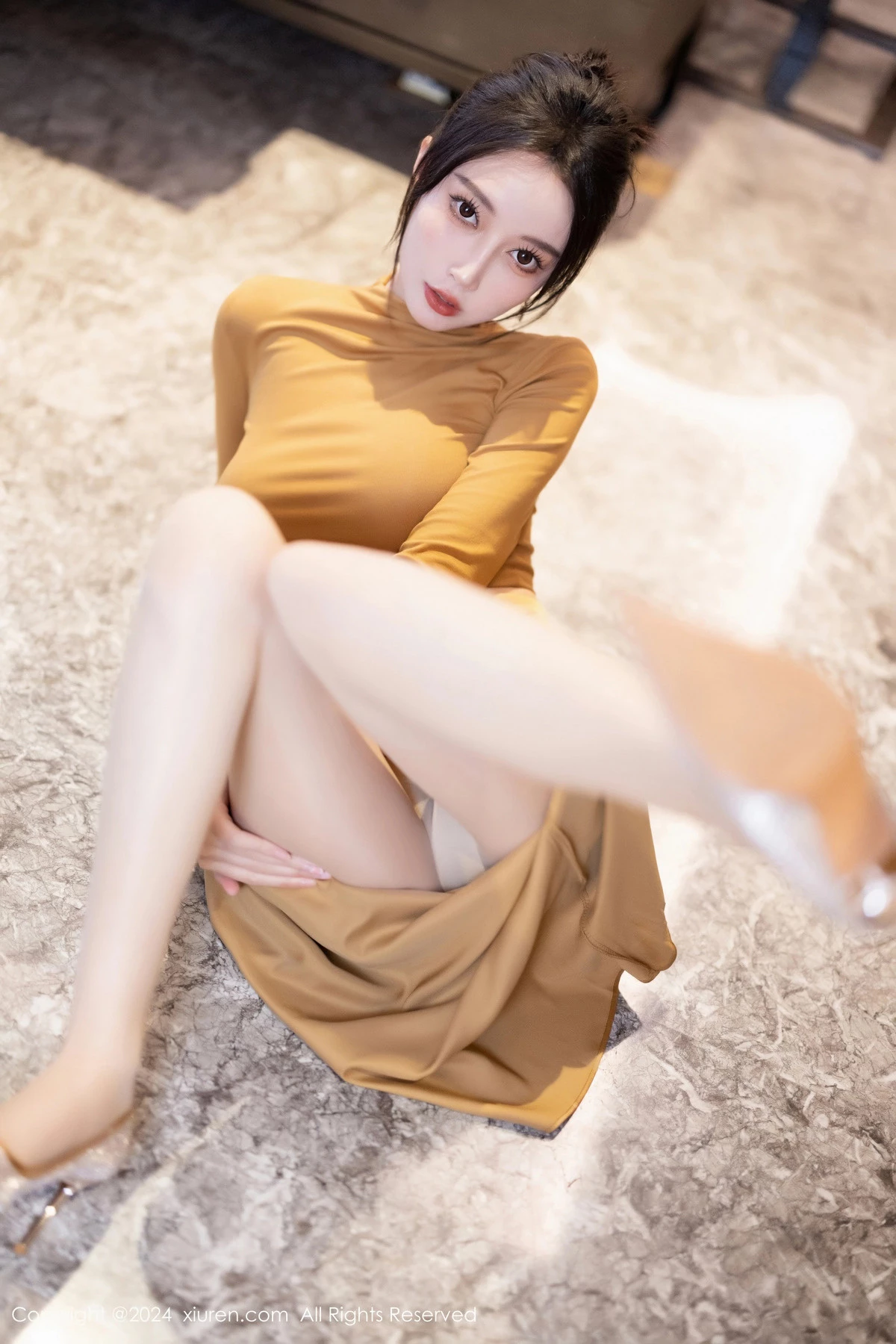 玥儿玥  [XiuRen]高清写真图 2024.05.21 No.8574 玥儿玥 丝袜美腿第31张图片