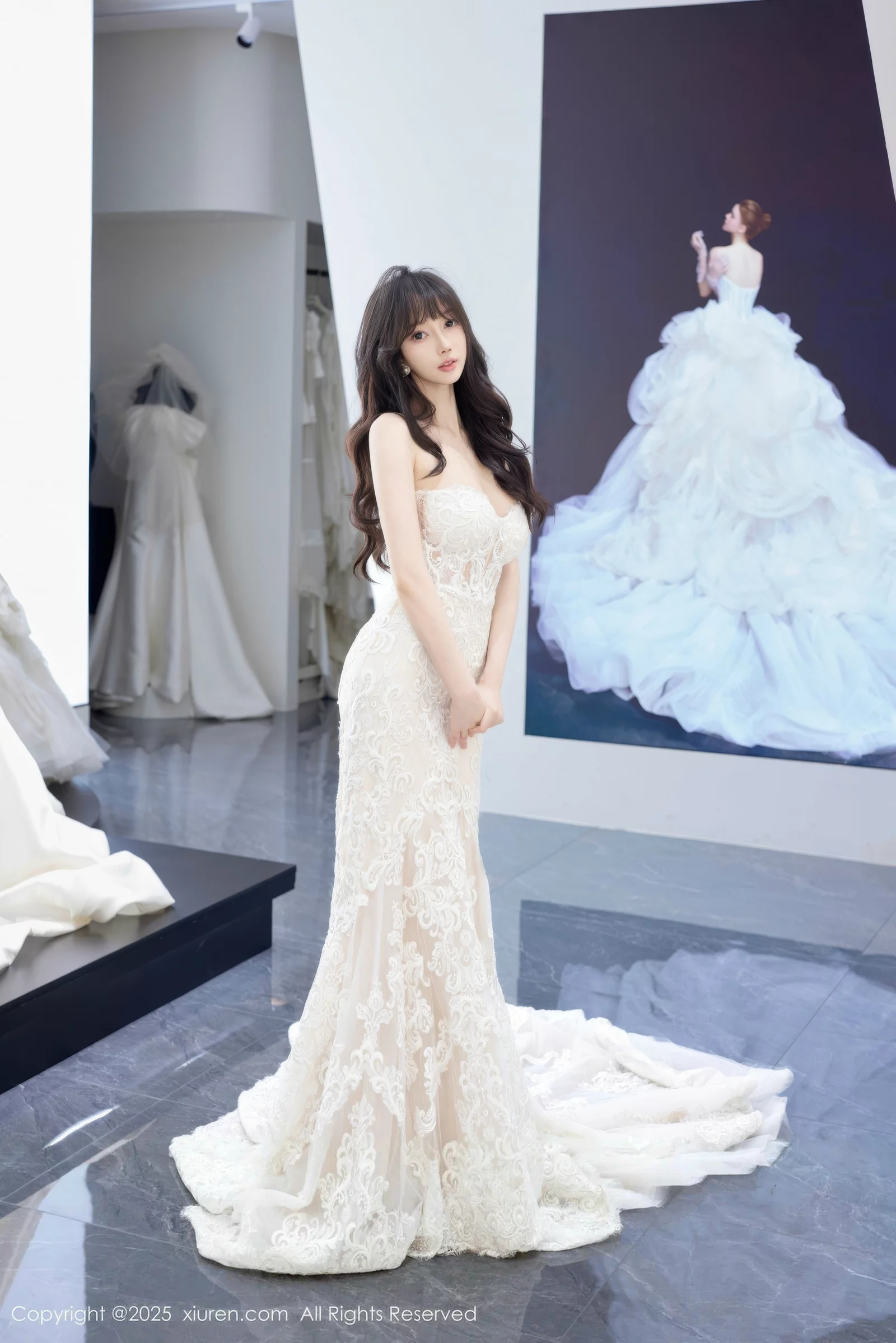 玥儿玥  [XiuRen]高清写真图 2025.08.18 No.10663 玥儿玥er 白色婚纱第6张图片
