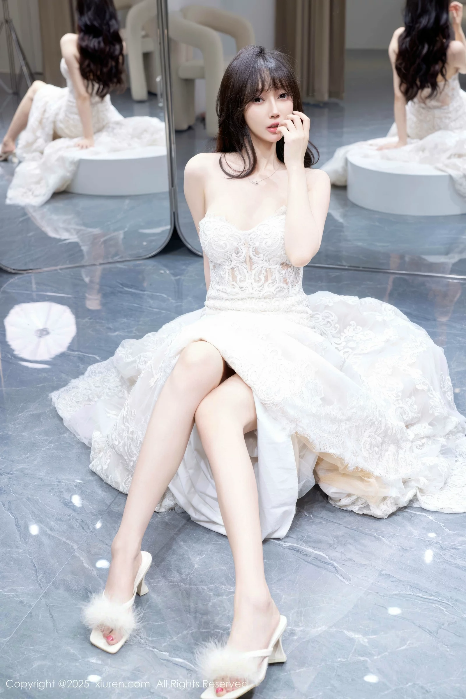 玥儿玥  [XiuRen]高清写真图 2025.08.18 No.10663 玥儿玥er 白色婚纱第17张图片