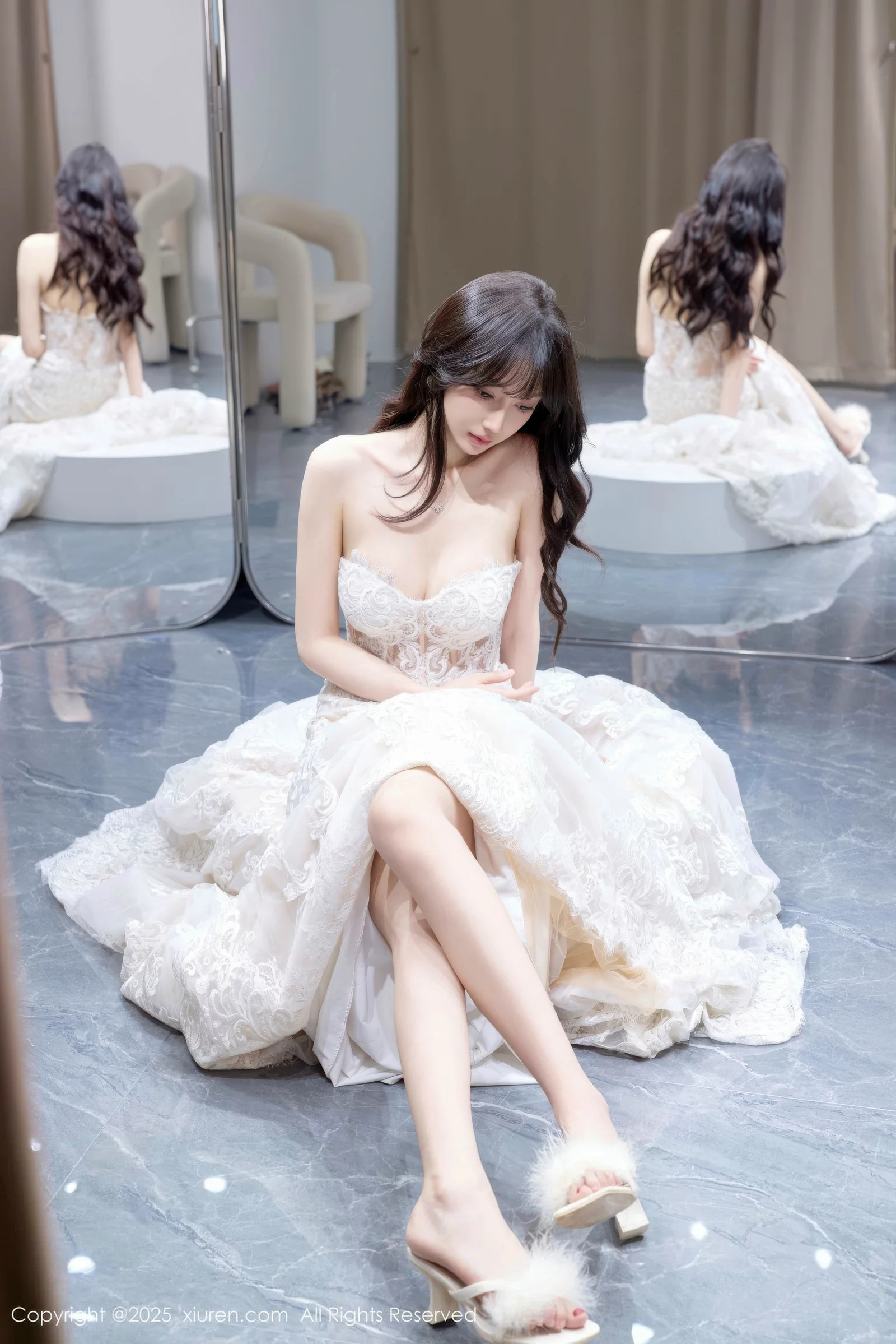 玥儿玥  [XiuRen]高清写真图 2025.08.18 No.10663 玥儿玥er 白色婚纱第19张图片