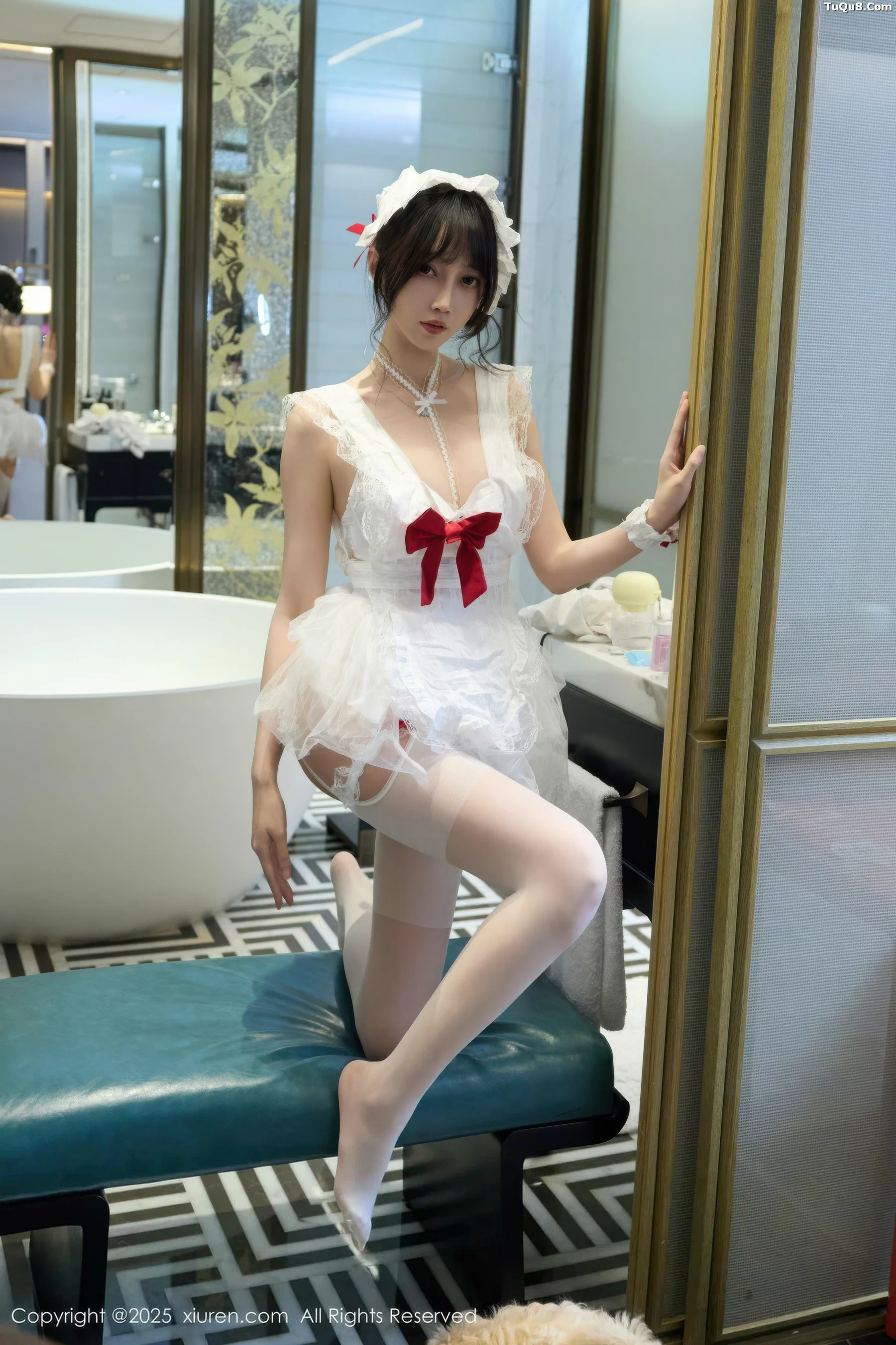 玥儿玥  [XiuRen]高清写真图 2025.09.29 No.10827 玥儿玥er 萝莉女仆第16张图片