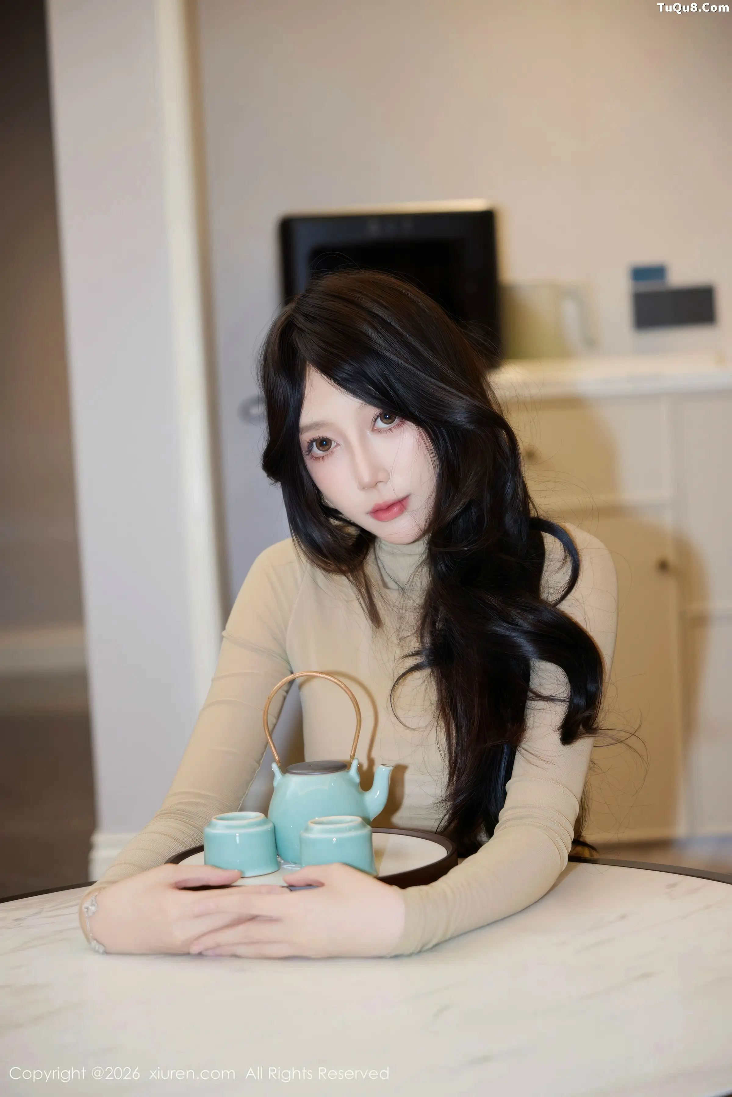 玥儿玥  [XiuRen]高清写真图 2026.01.12 No.11221 玥儿玥er 超薄肉丝第23张图片