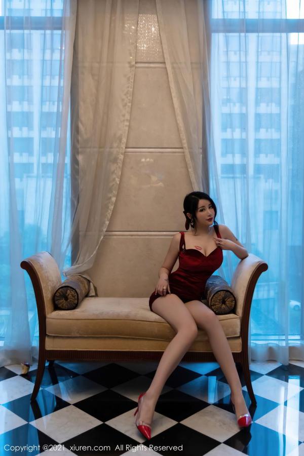 美七Mia  丰腴有致的美七 红色紧身衣主题第10张图片