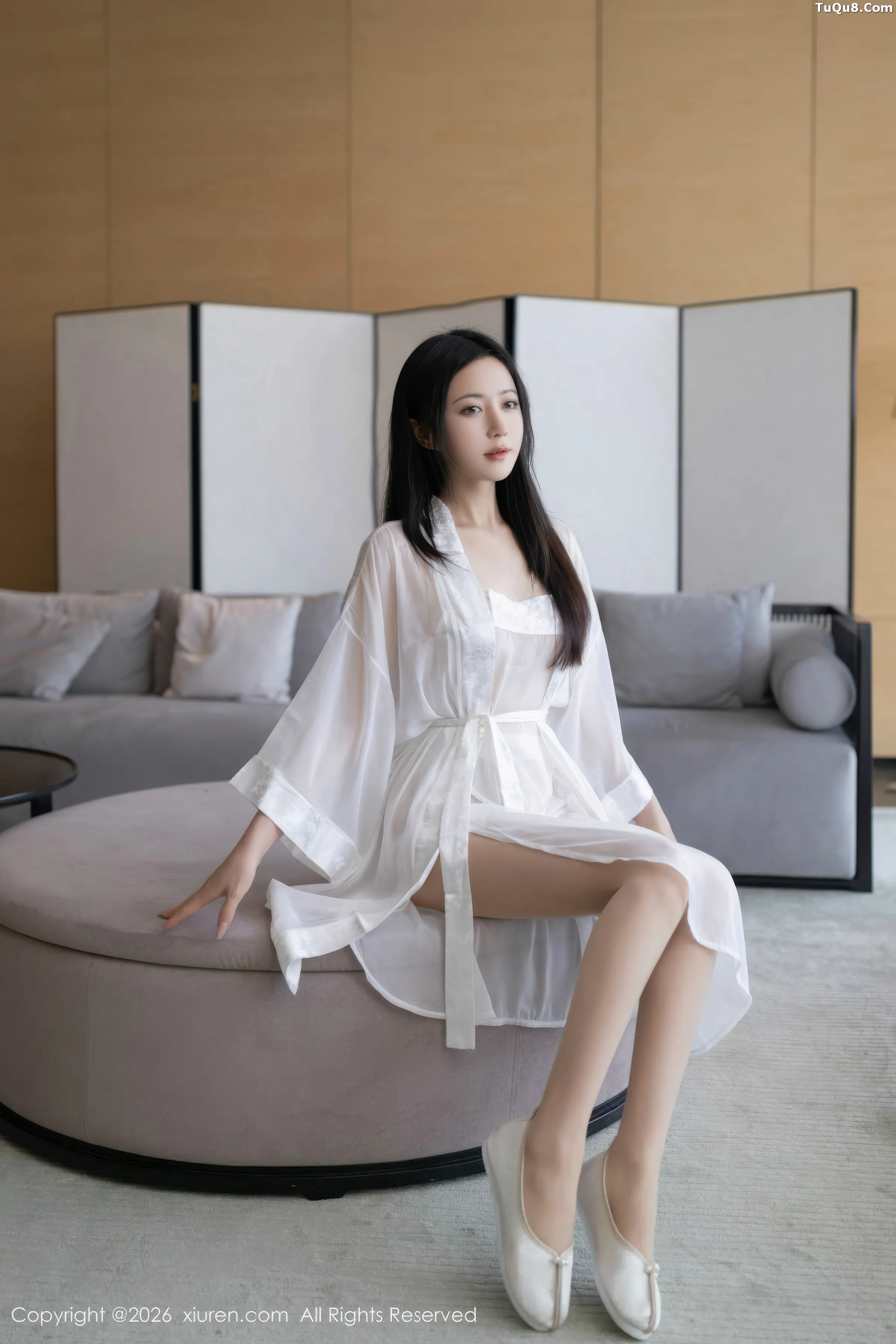 鱼子酱fish  [XiuRen]高清写真图 2026.01.23 No.11275 鱼子酱Fish 浴室场景第3张图片