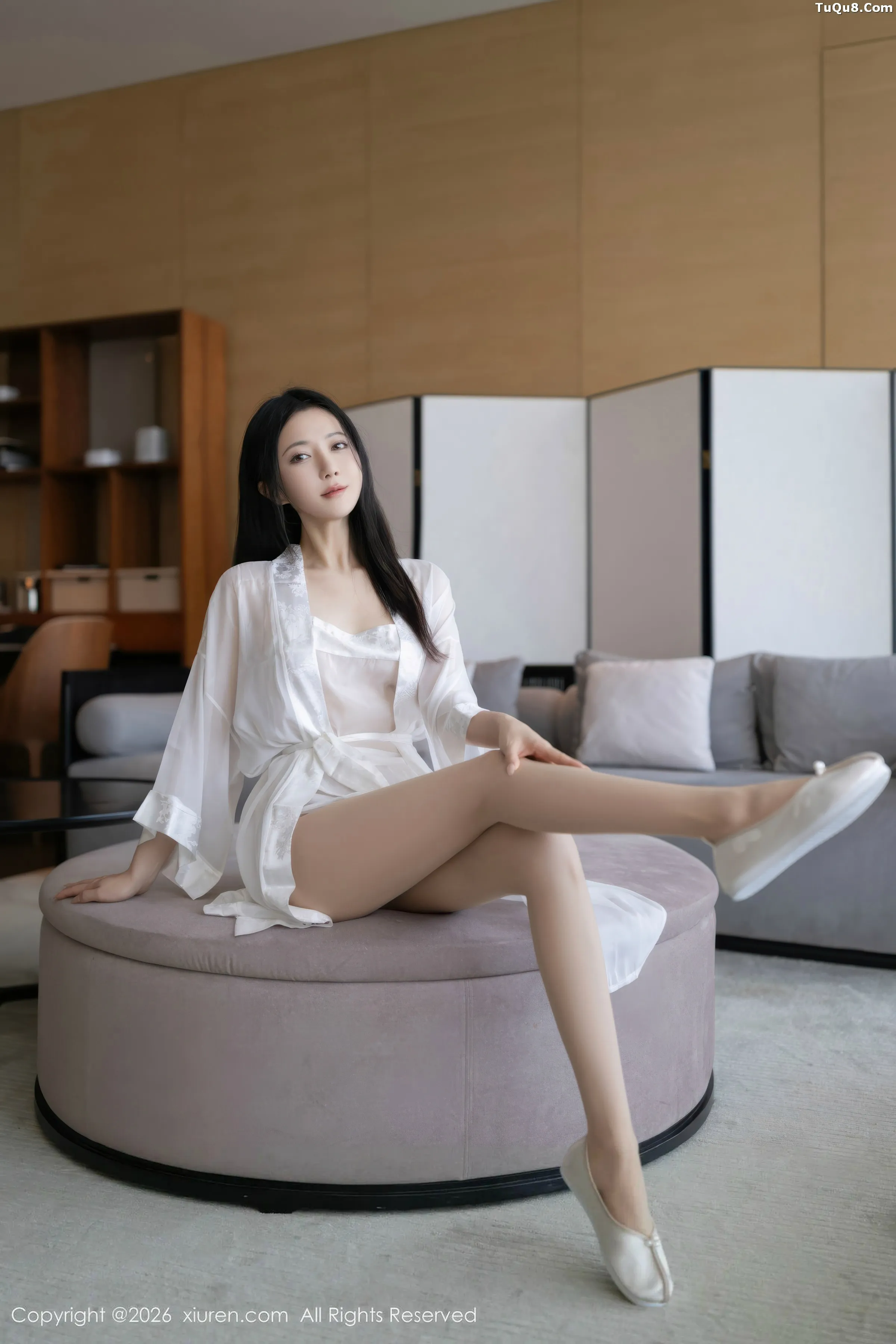 鱼子酱fish  [XiuRen]高清写真图 2026.01.23 No.11275 鱼子酱Fish 浴室场景第5张图片