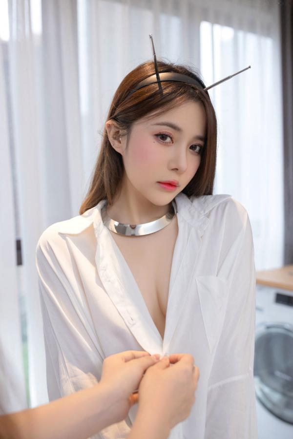 鱼子酱fish   XR-Uncensored-鱼子酱Fish-《机器人女友》-XiuRen秀人网-3798-内购私拍第29张图片