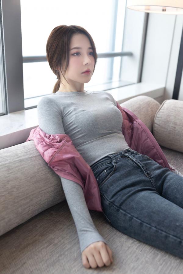 鱼子酱fish   XR-Uncensored 鱼子酱Fish《时间静止》写真：秀人网私房大片，展现极致甜美与性感的独特魅力第15张图片