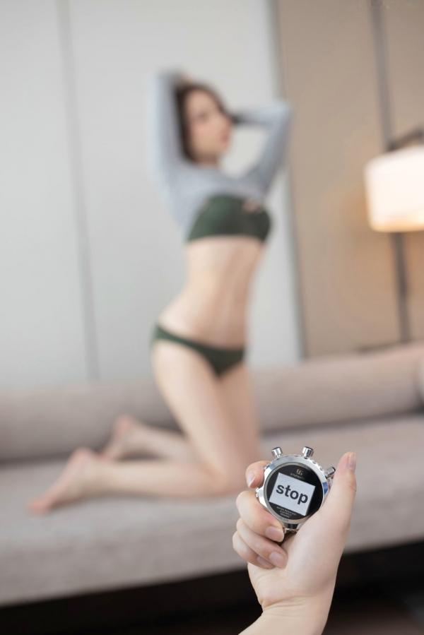 鱼子酱fish   XR-Uncensored 鱼子酱Fish《时间静止》写真：秀人网私房大片，展现极致甜美与性感的独特魅力第47张图片