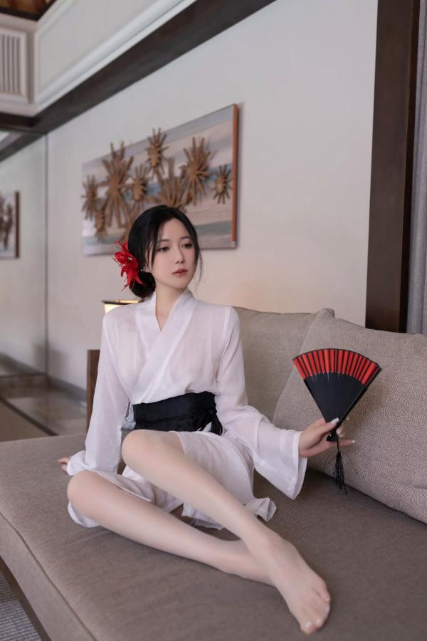 鱼子酱fish   [XR] 鱼子酱Fish 寂，极致日系和风私房，浴缸前的曼妙身姿与彼岸花纹身，清冷性感诱惑大赏[122P]第5张图片