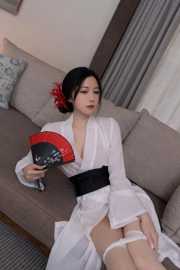 鱼子酱fish   [XR] 鱼子酱Fish 寂，极致日系和风私房，浴缸前的曼妙身姿与彼岸花纹身，清冷性感诱惑大赏[122P]第21张图片