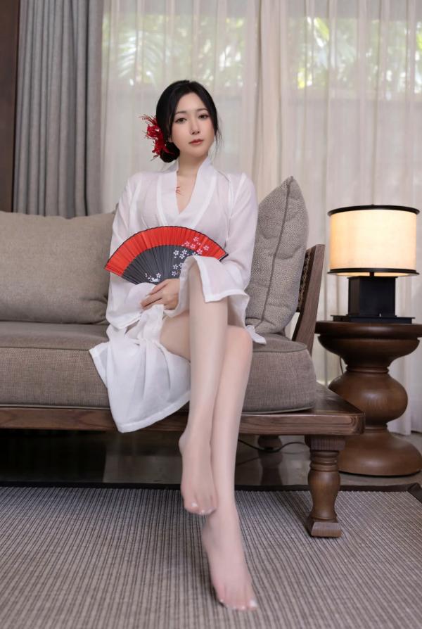 鱼子酱fish   [XR] 鱼子酱Fish 寂，极致日系和风私房，浴缸前的曼妙身姿与彼岸花纹身，清冷性感诱惑大赏[122P]第23张图片
