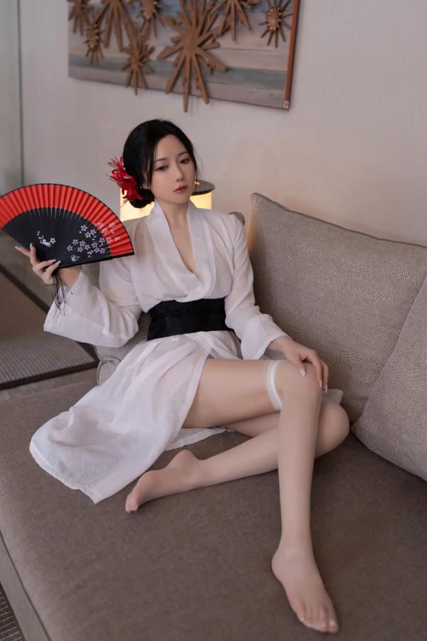 鱼子酱fish   [XR] 鱼子酱Fish 寂，极致日系和风私房，浴缸前的曼妙身姿与彼岸花纹身，清冷性感诱惑大赏[122P]第26张图片