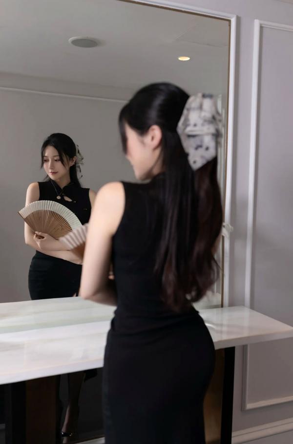 鱼子酱fish   [XR] 鱼子酱Fish 水仙花故事，室内私房黑丝诱惑，精致内衣尽显曼妙身姿[120P]第8张图片