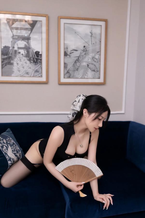 鱼子酱fish   [XR] 鱼子酱Fish 水仙花故事，室内私房黑丝诱惑，精致内衣尽显曼妙身姿[120P]第39张图片