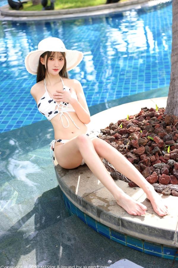 小果冻儿jelly   MFStar模范学院-548-小果冻儿Jelly三亚旅拍写真，清纯比基尼户外海边度假，秀出曼妙身姿，治愈系甜美女神风第35张图片