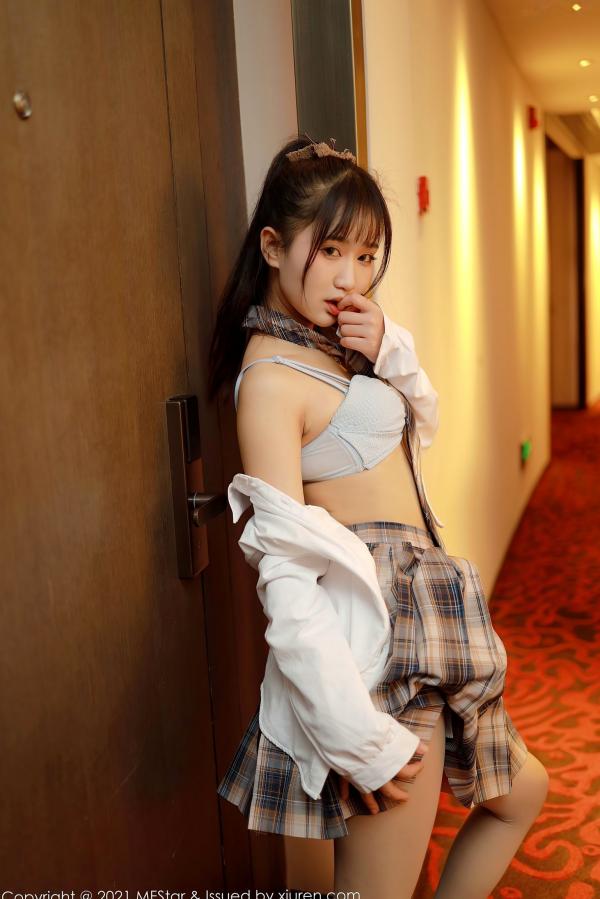 小果冻儿jelly   MFStar模范学院-447-小果冻儿Jelly-白衬衣格子裙JK制服-2021.01.26第15张图片