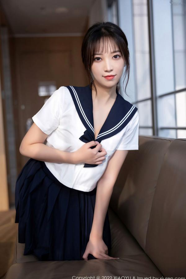 郑颖姗   XiaoYu语画界794期：郑颖姗JK制服诱惑，青岛旅拍室内私房，超薄黑丝美腿尽显，青春校园风情第41张图片