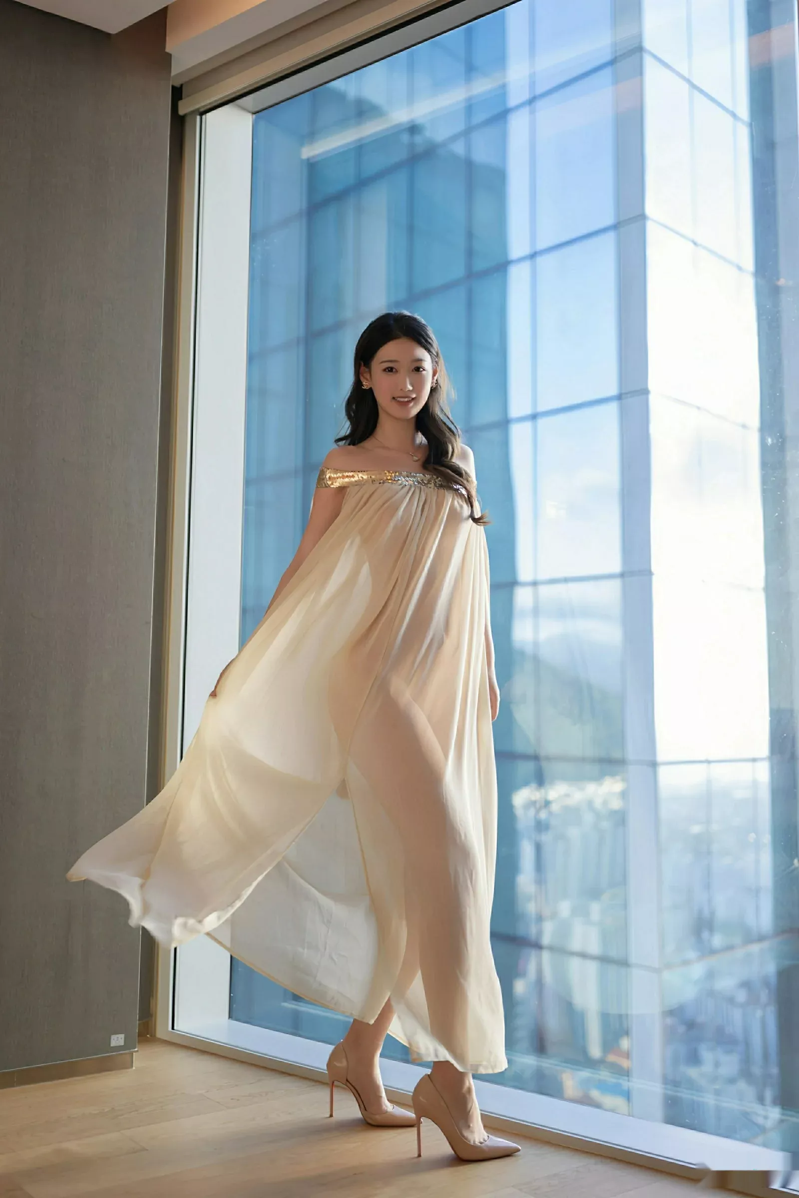 唐安琪  [XiuRen]高清写真图 2025.08.04 No.10619 唐安琪 浅色薄纱第18张图片